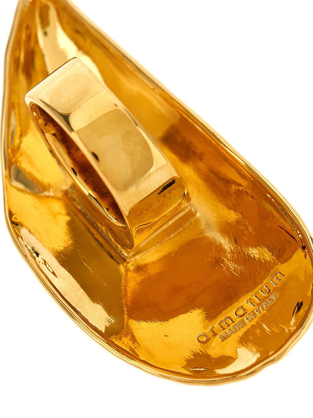 Armarium Gold Metal Ring