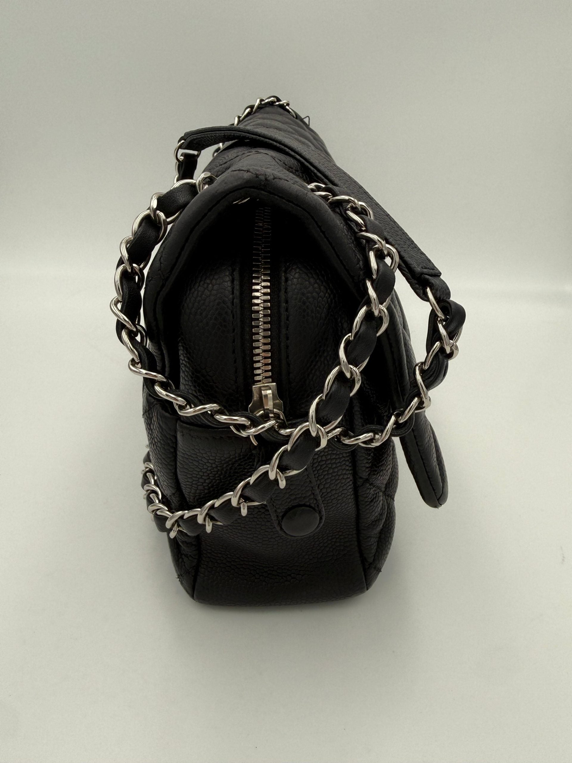 Sac à main Chanel CHANEL Timeless Classique « ZIP FLAP BAG »