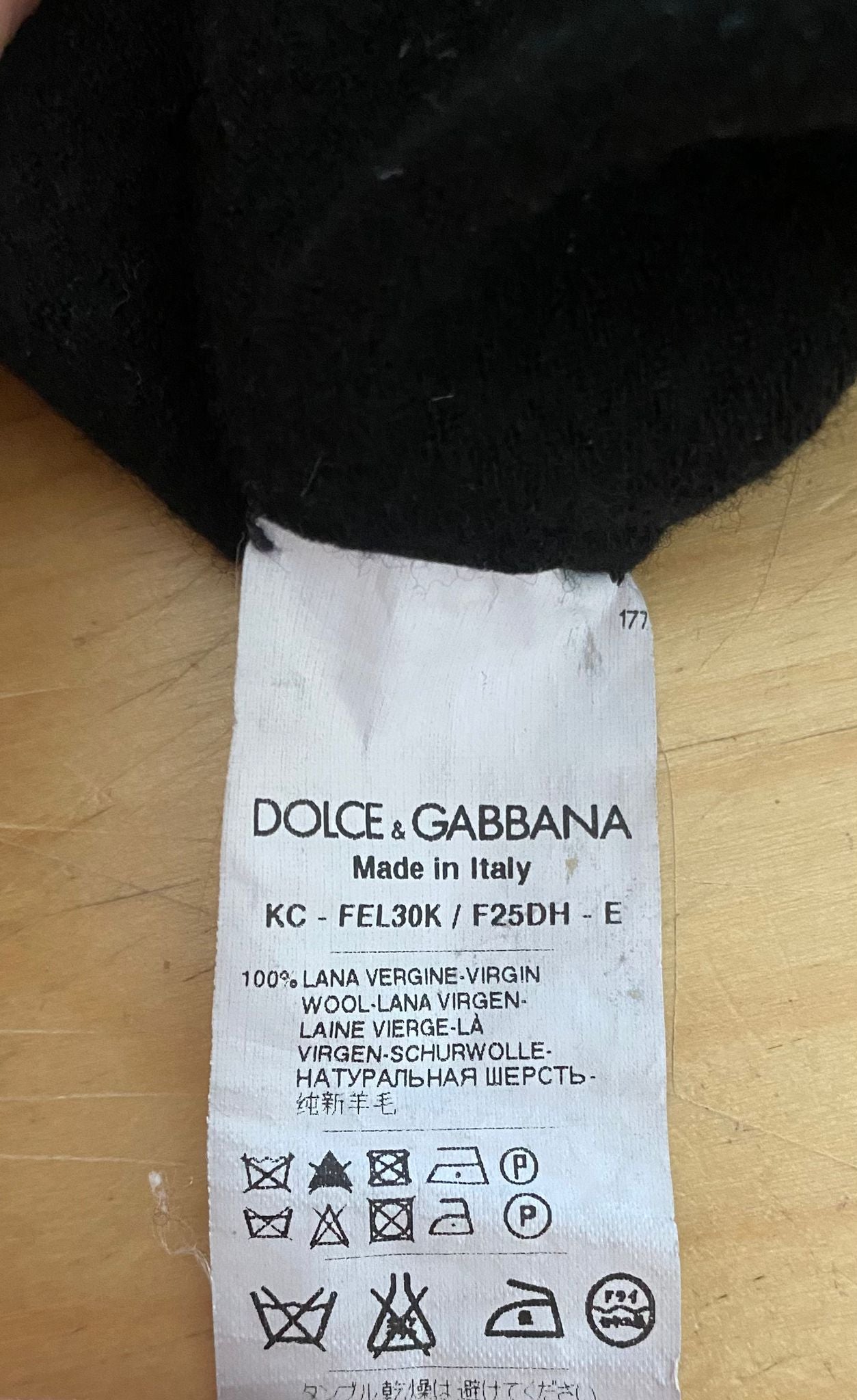 Cardigan en tricot de laine noir à boutons Dolce & Gabbana