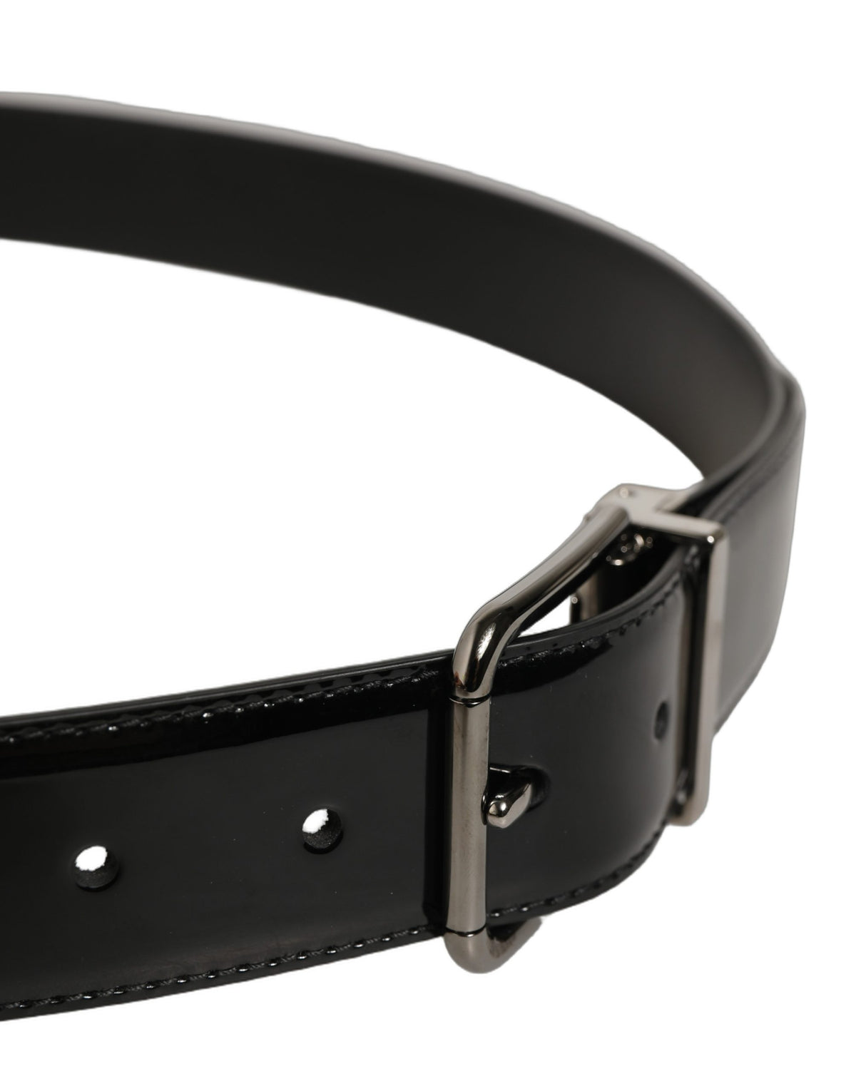 Dolce & Gabbana Gürtel aus schwarzem Lackleder mit Silberschnalle