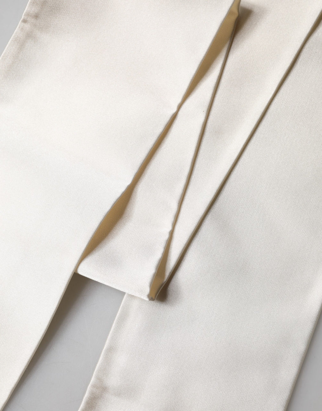 Dolce & Gabbana Men White Satin Silk Fringed Lace Stole Scarf