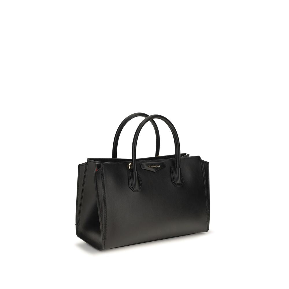 Givenchy Handtasche aus schwarzem Kalbsleder Bos Taurus