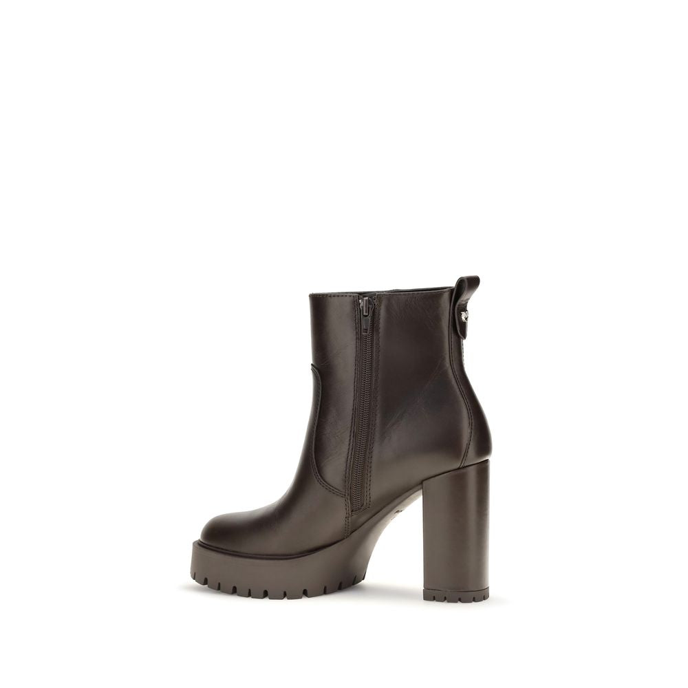 PINKO Stiefeletten aus braunem Bos-Taurus-Kalbsleder