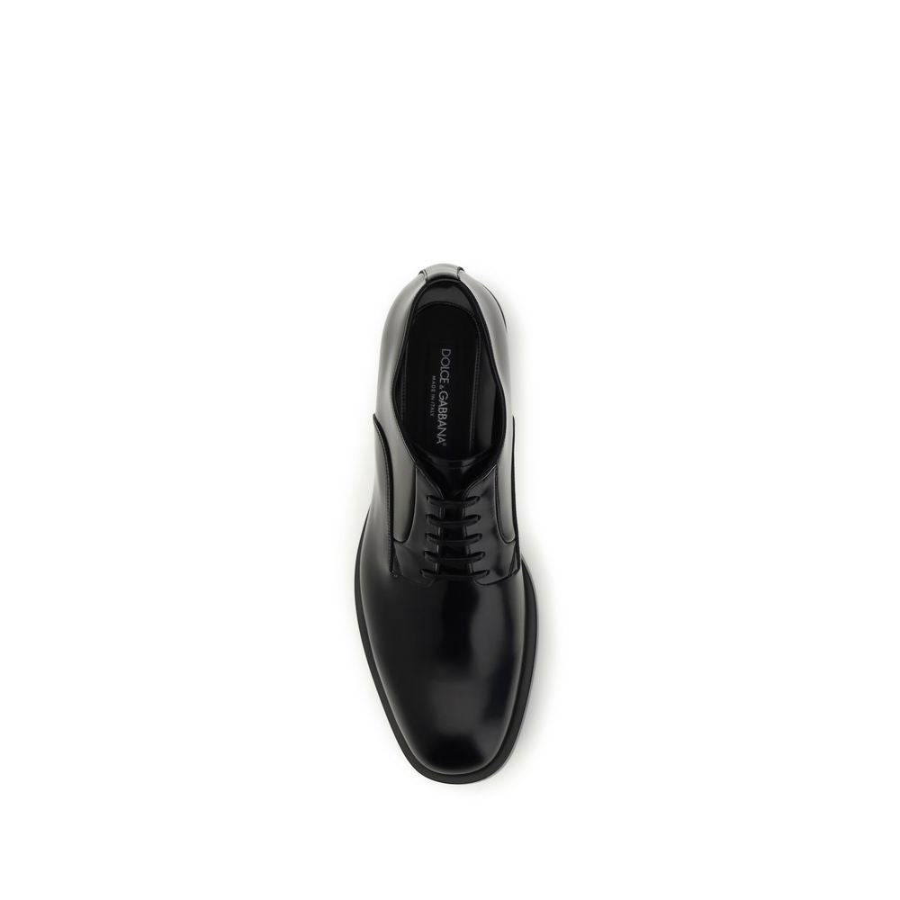 Dolce & Gabbana Schwarze Oxfords und Derbys aus Kalbsleder (Bos Taurus)