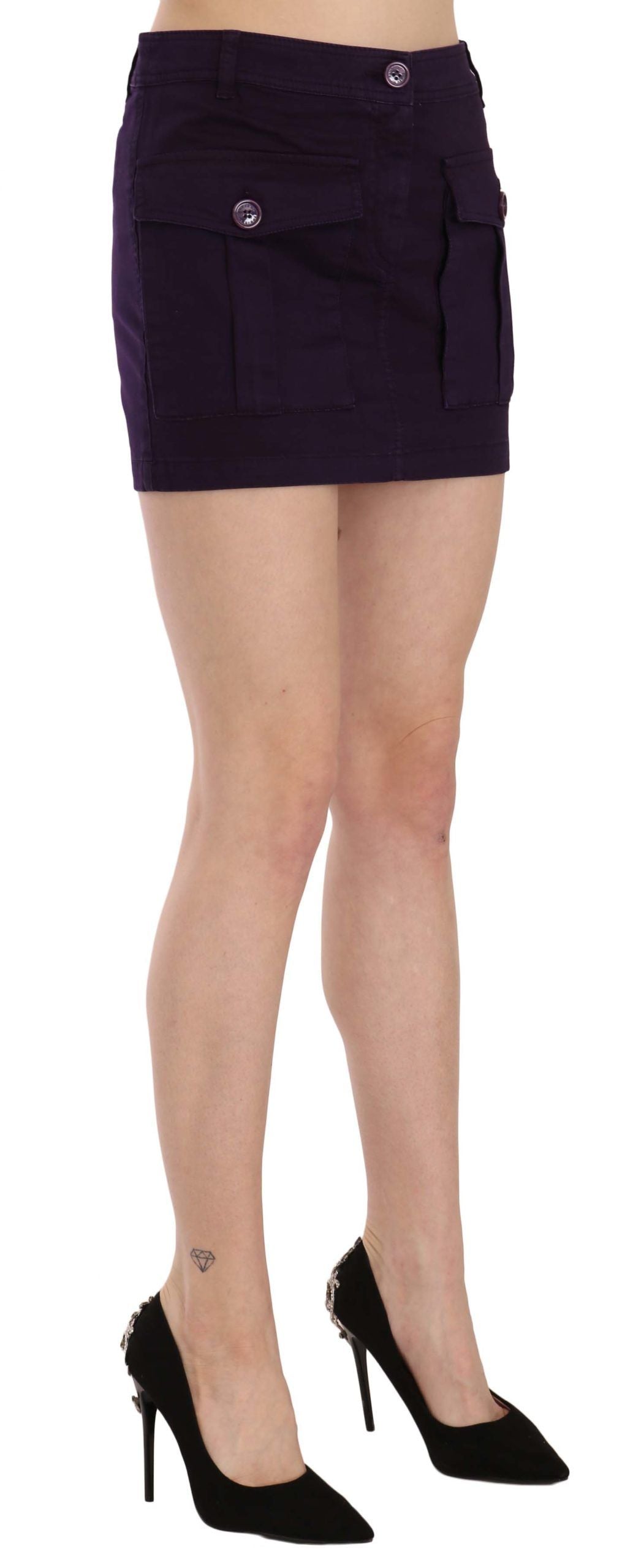Jupe courte trapèze violette taille haute à bouton et poches GF Ferre