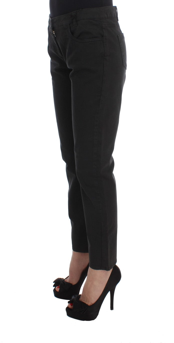 Jean en jean Capri court en coton noir Costume National