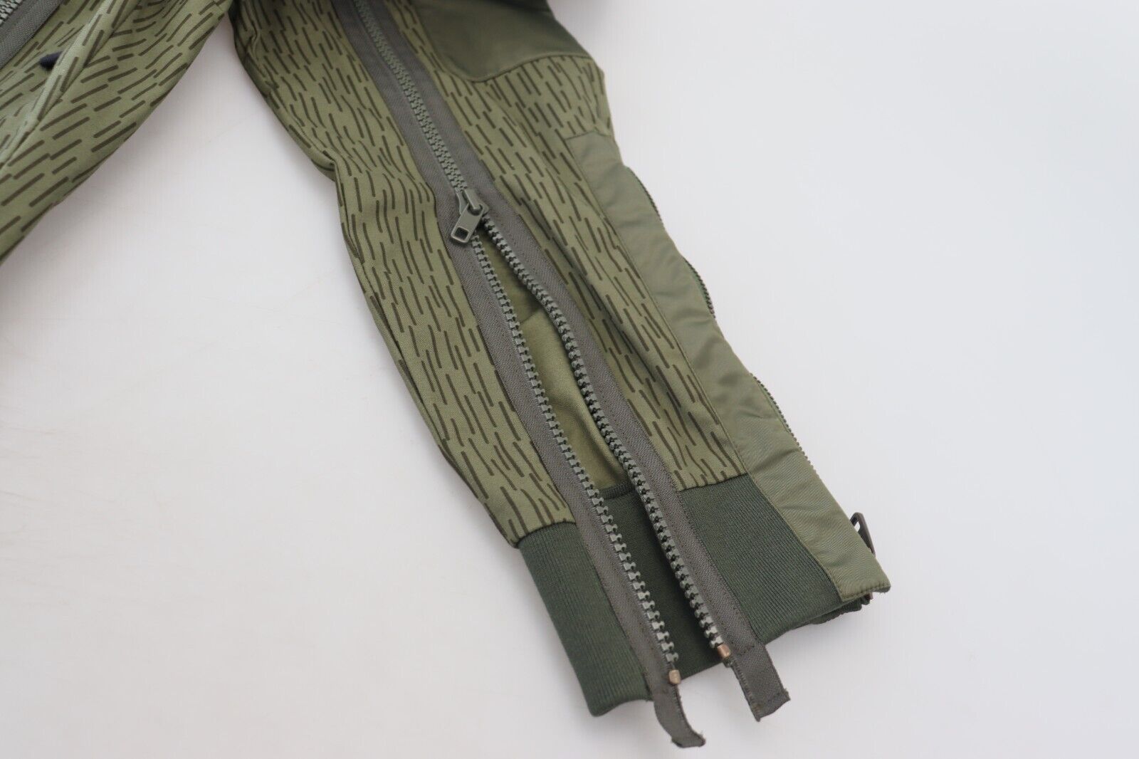 Pantalon cargo Dolce & Gabbana pour homme, à rayures vertes et fermeture éclair aux jambes