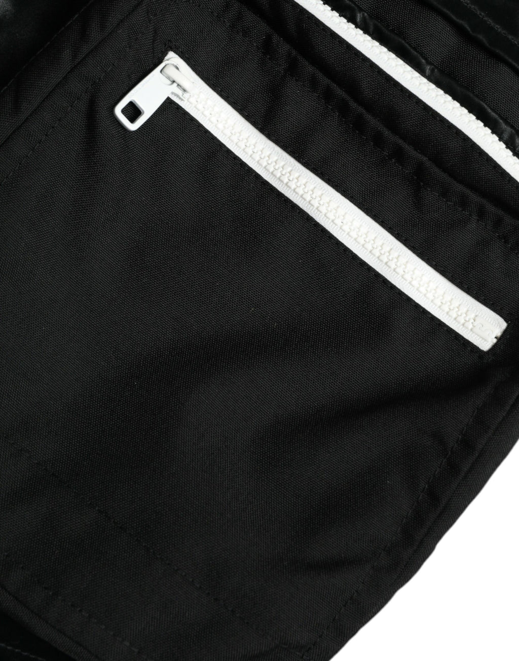 Dolce & Gabbana Pantalon de survêtement cargo en nylon noir pour homme