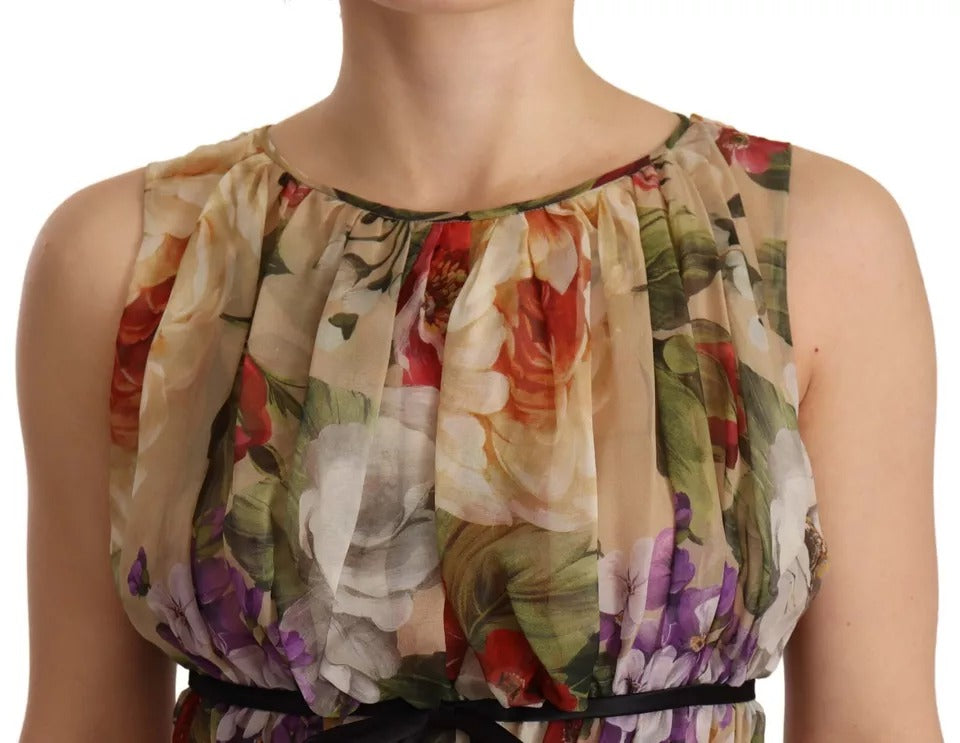 Dolce & Gabbana Beige Short for Women additional view