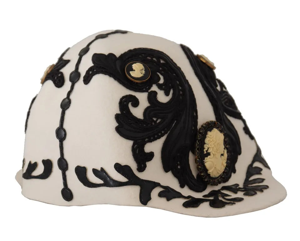 Chapeau Dolce & Gabbana en laine noire et blanche brodé d'un camée et broche