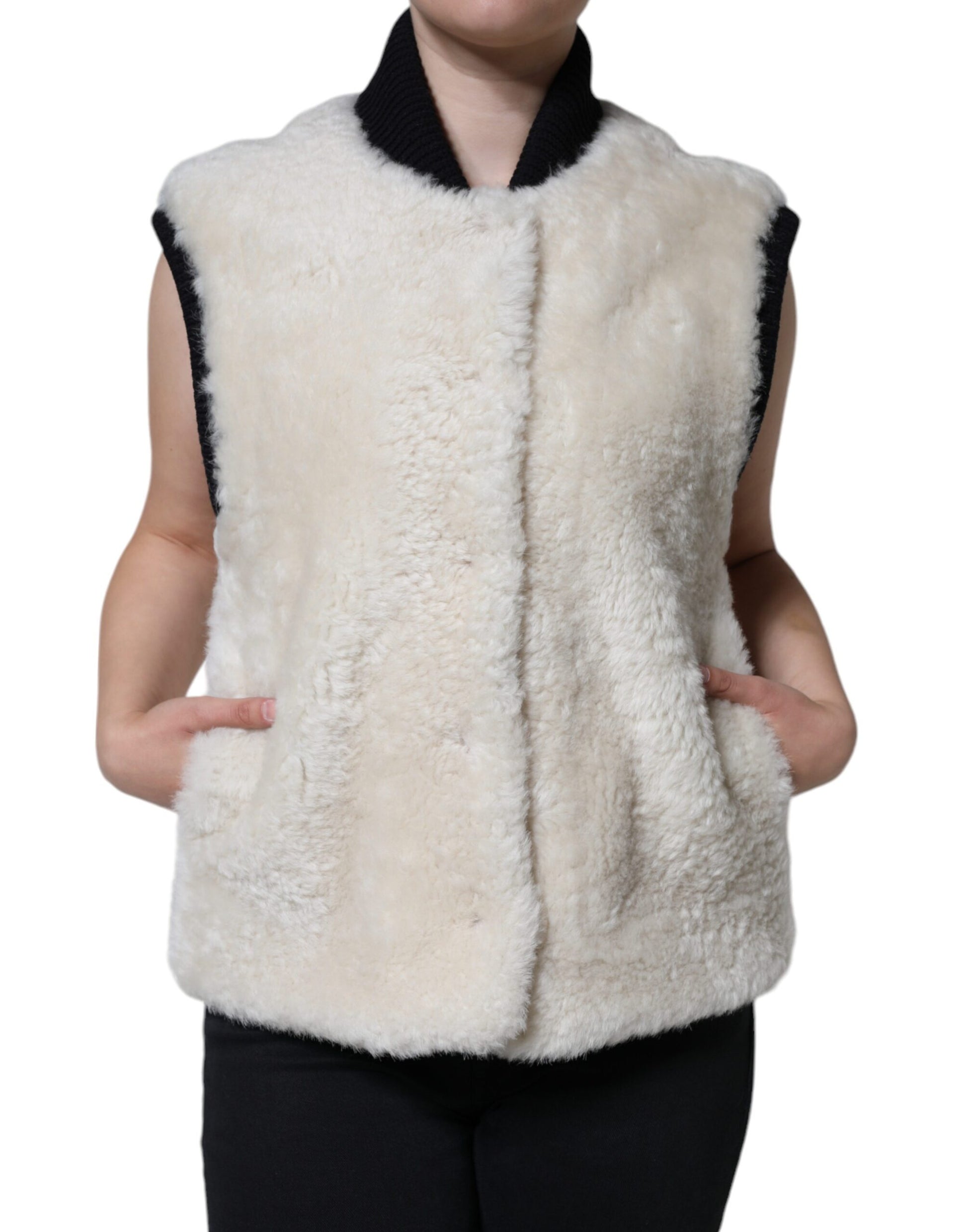 Burberry White Sleeveless Jacket for Women alternate view