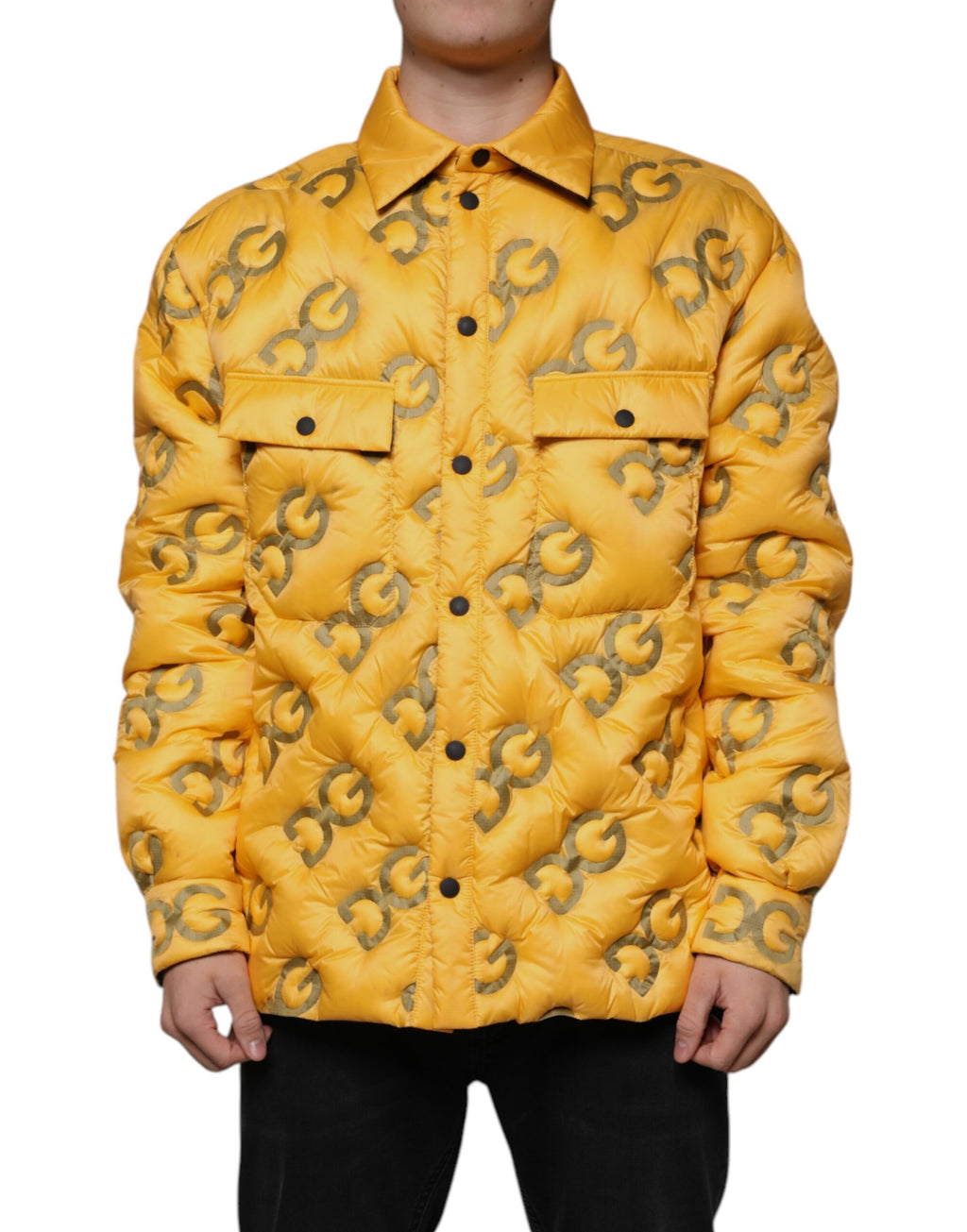 Blouson matelassé boutonné Dolce & Gabbana avec logo jaune