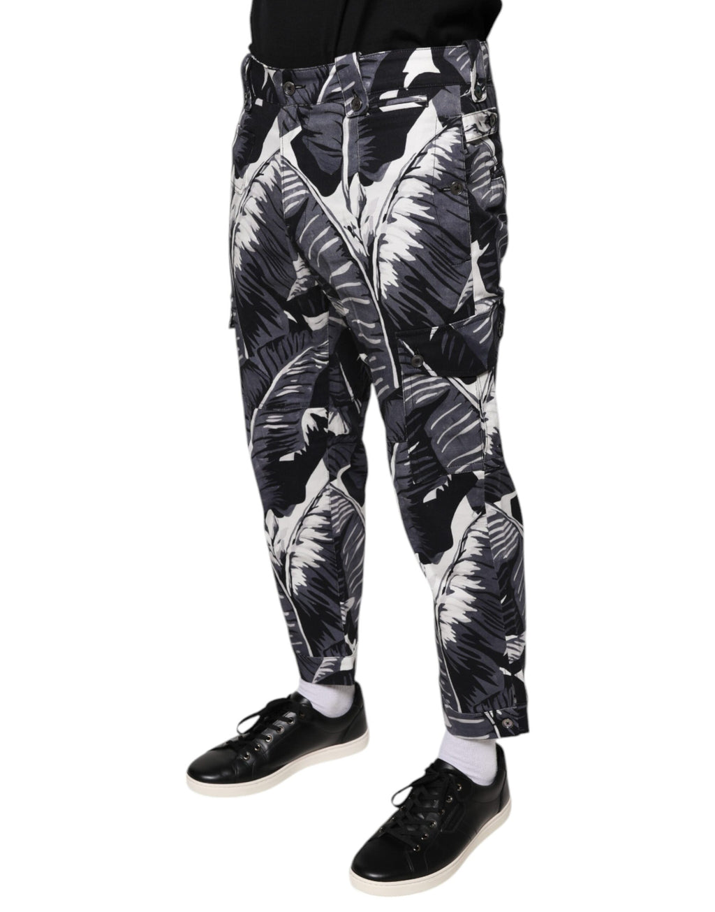 Dolce & Gabbana Grey Casual Pants for Men detail view