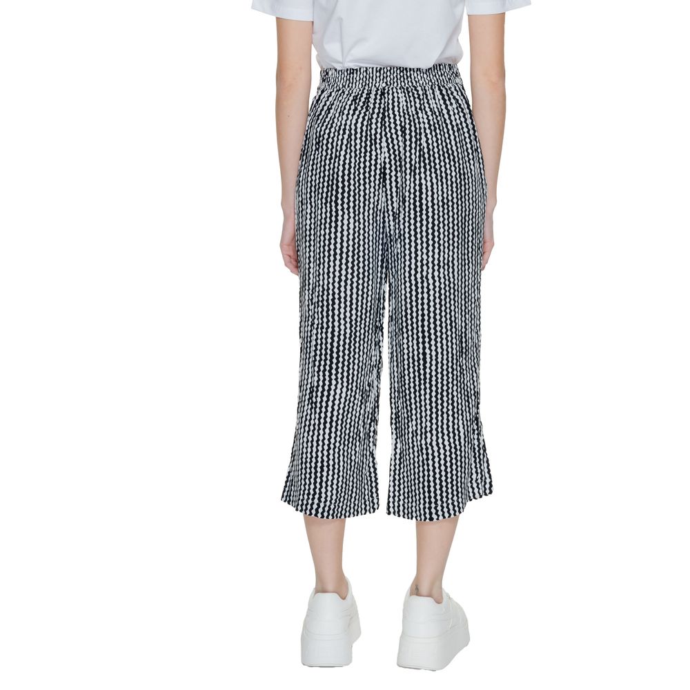 Only Black Cropped Pants for Women alternate view