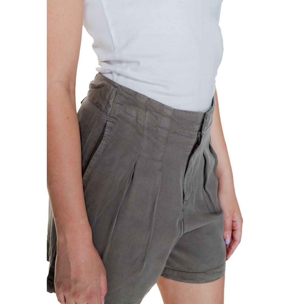 Vero Moda – Graue Lyocell-Shorts