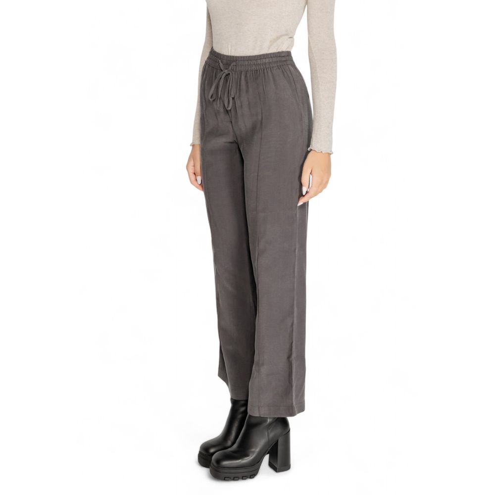 Jacqueline De Yong Grey Casual Pants for Women additional view