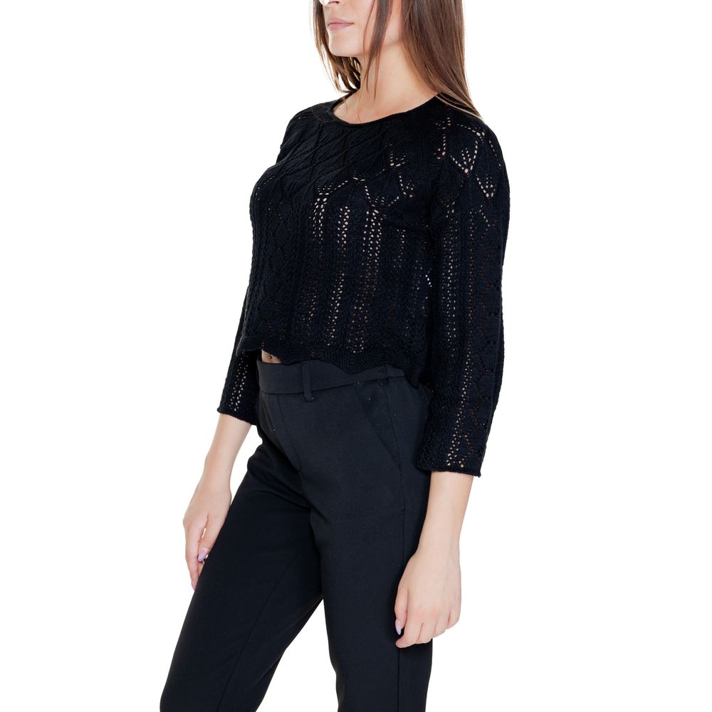 Vero Moda Black Sweatshirt for Women side view