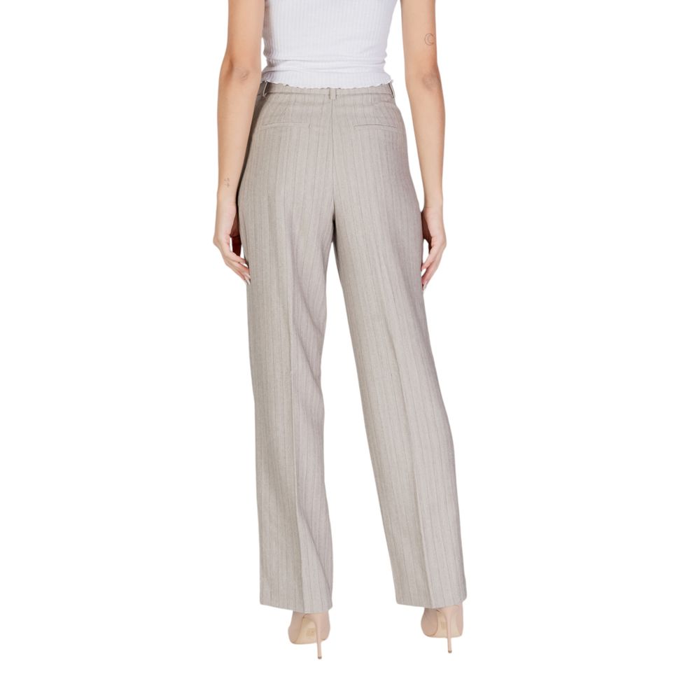 Vero Moda Grey Casual Pants for Women side view