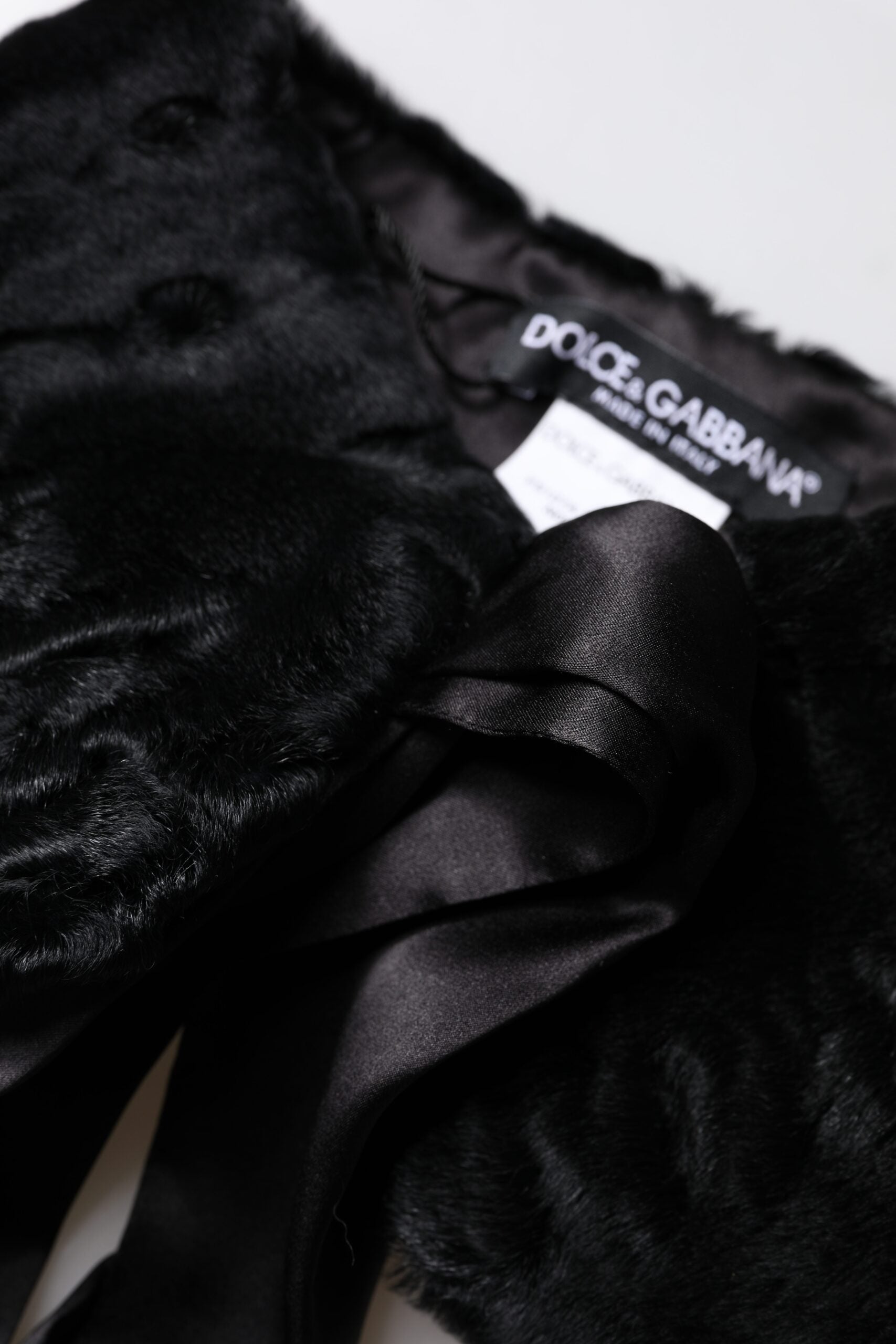 Dolce & Gabbana Black Scarf for Women additional view