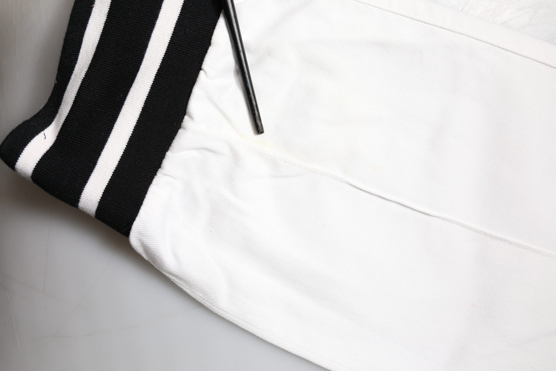 Dolce & Gabbana White Cargo Pants for Men additional view