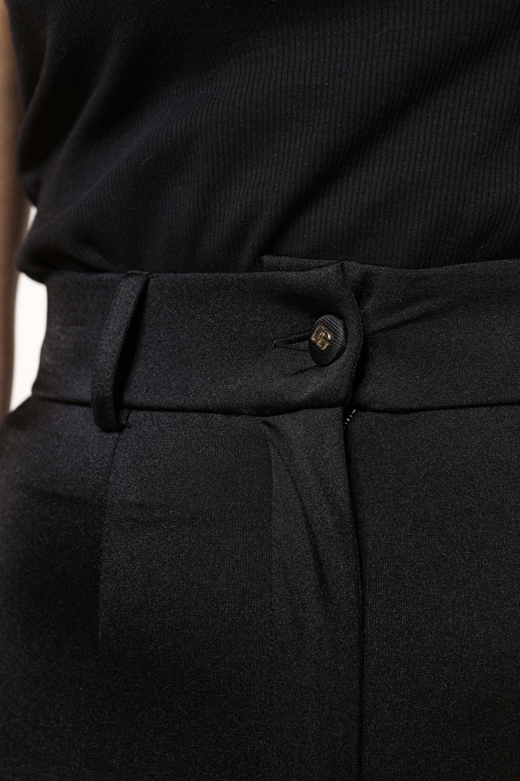 Pantalon Dolce & Gabbana noir en nylon, taille haute, coupe ajustée