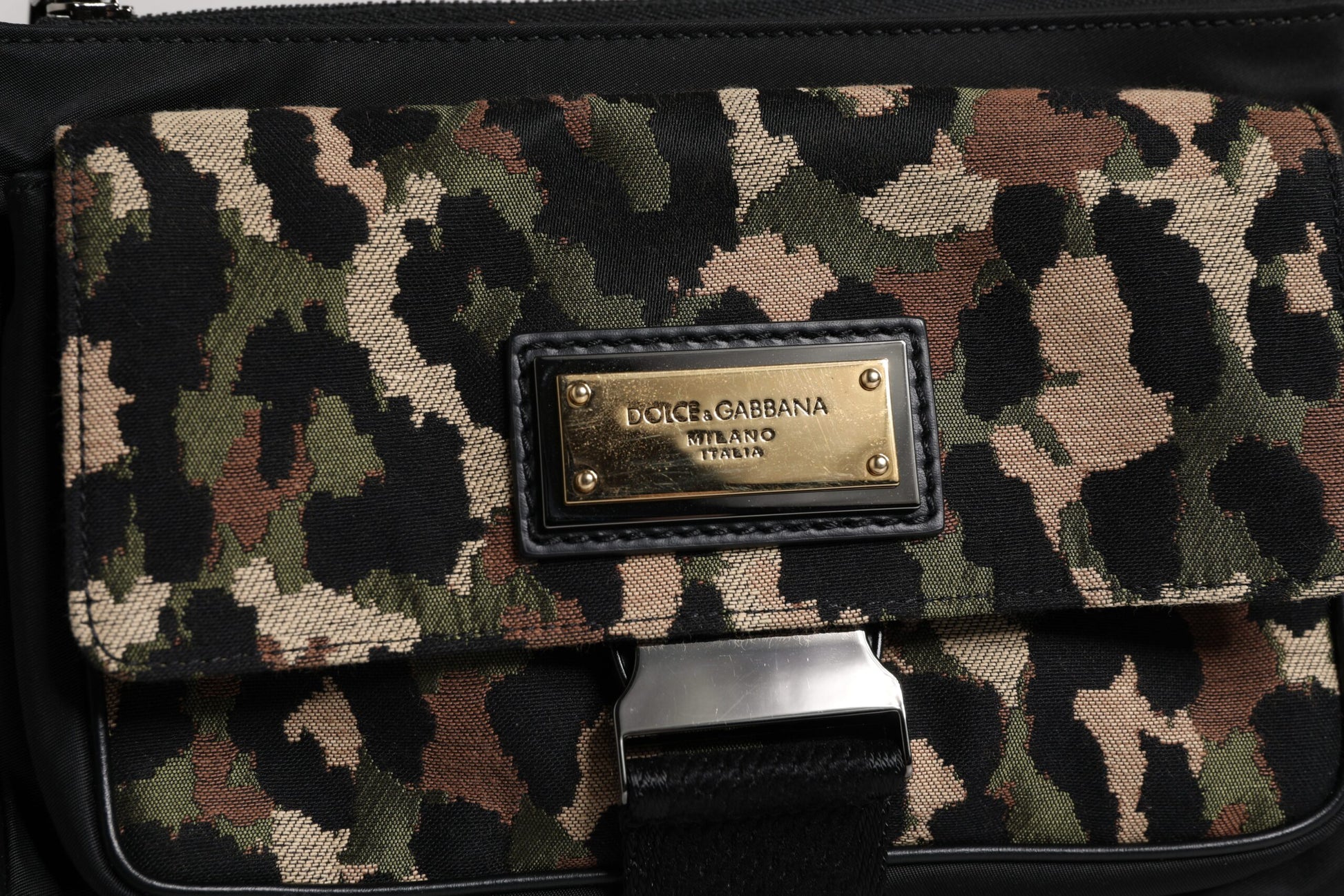 Dolce &amp; Gabbana – Mehrfarbige Umhängetasche aus Jacquard mit Leopardenmuster