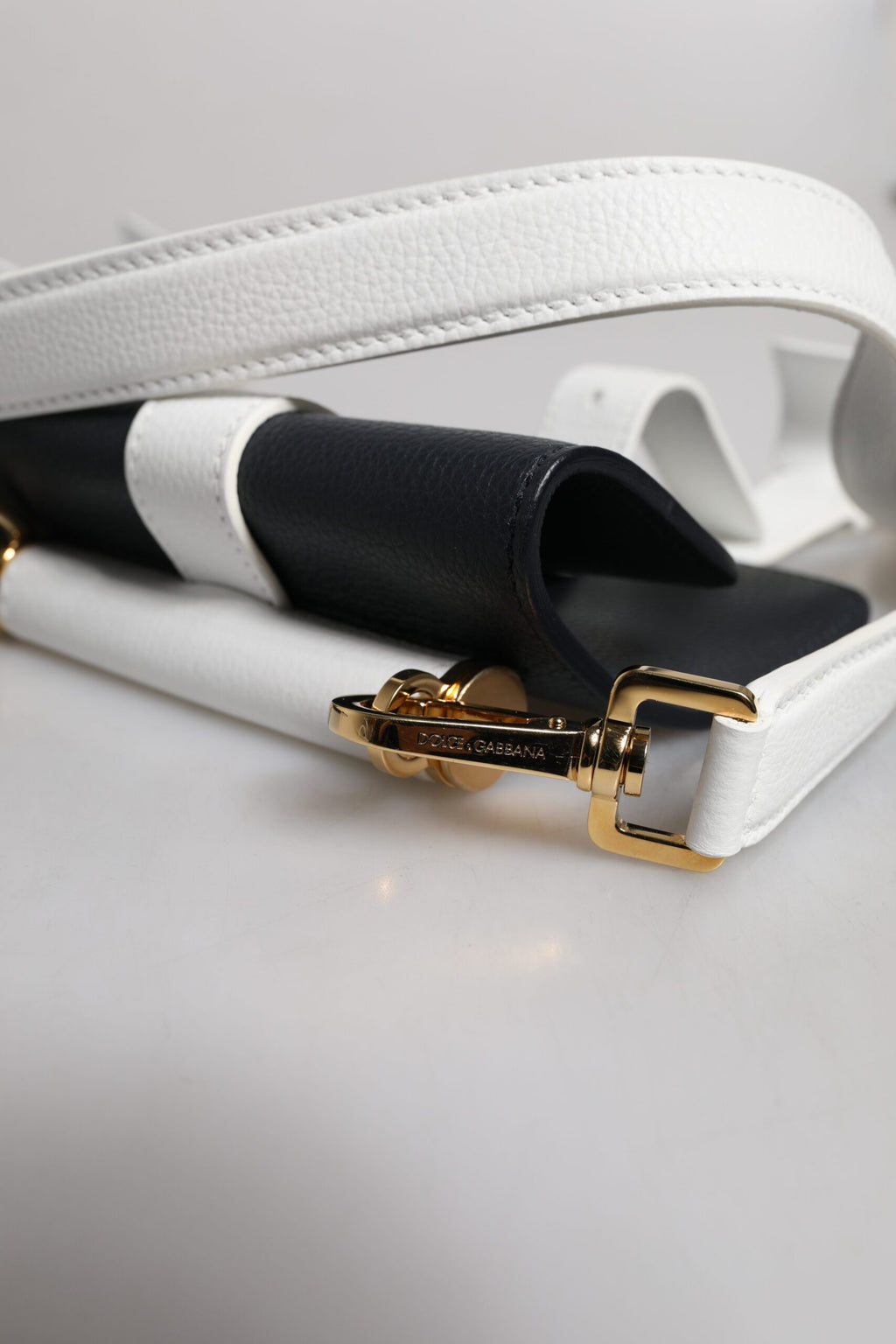 Dolce & Gabbana Blue Shoulder Bag for Women additional view