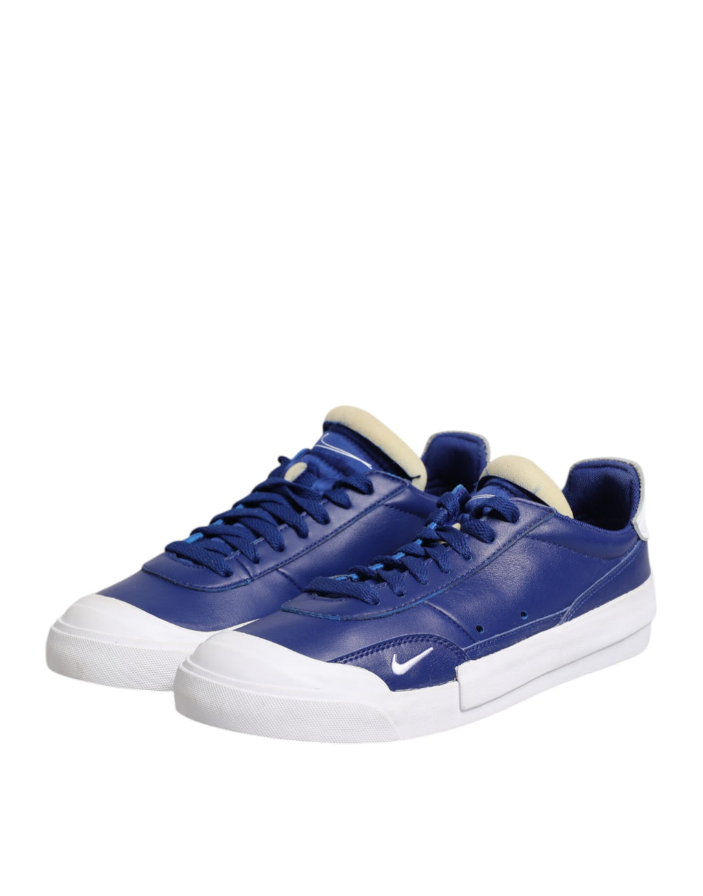 Nike White Low Top Sneakers for Men detail view