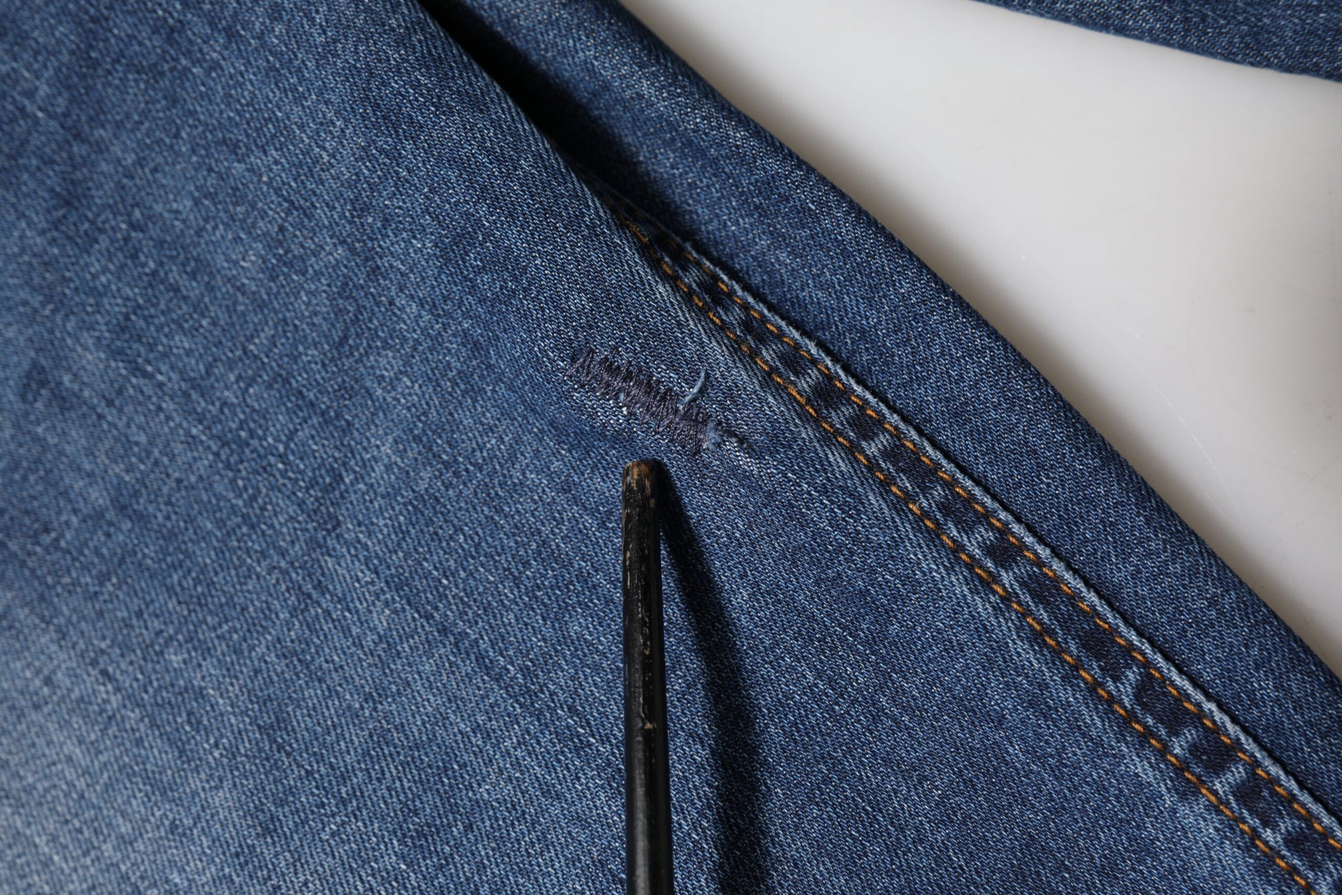 Dolce & Gabbana Blue Skinny Jeans for Women additional view