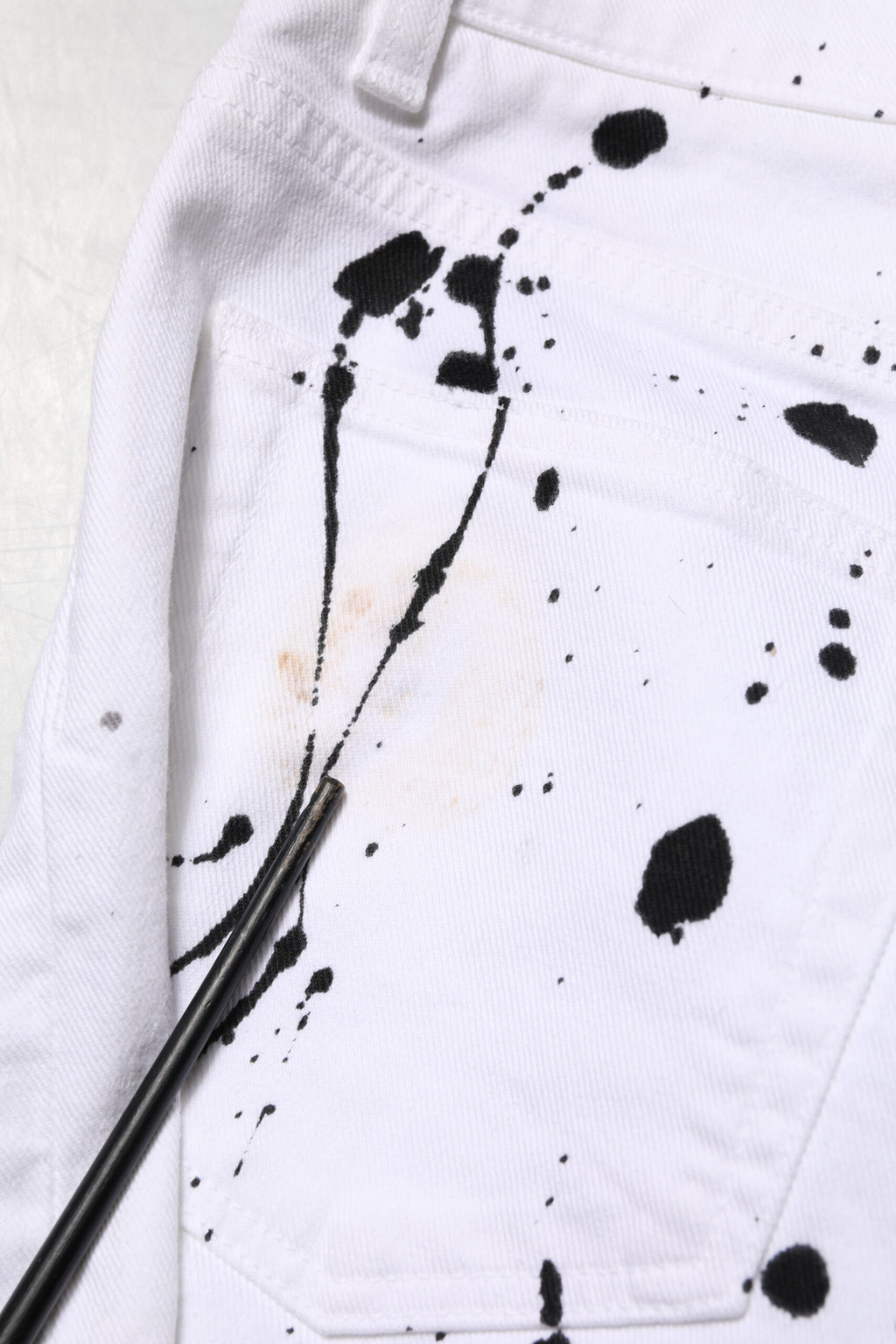 Dolce & Gabbana White Skinny Jeans for Men additional view