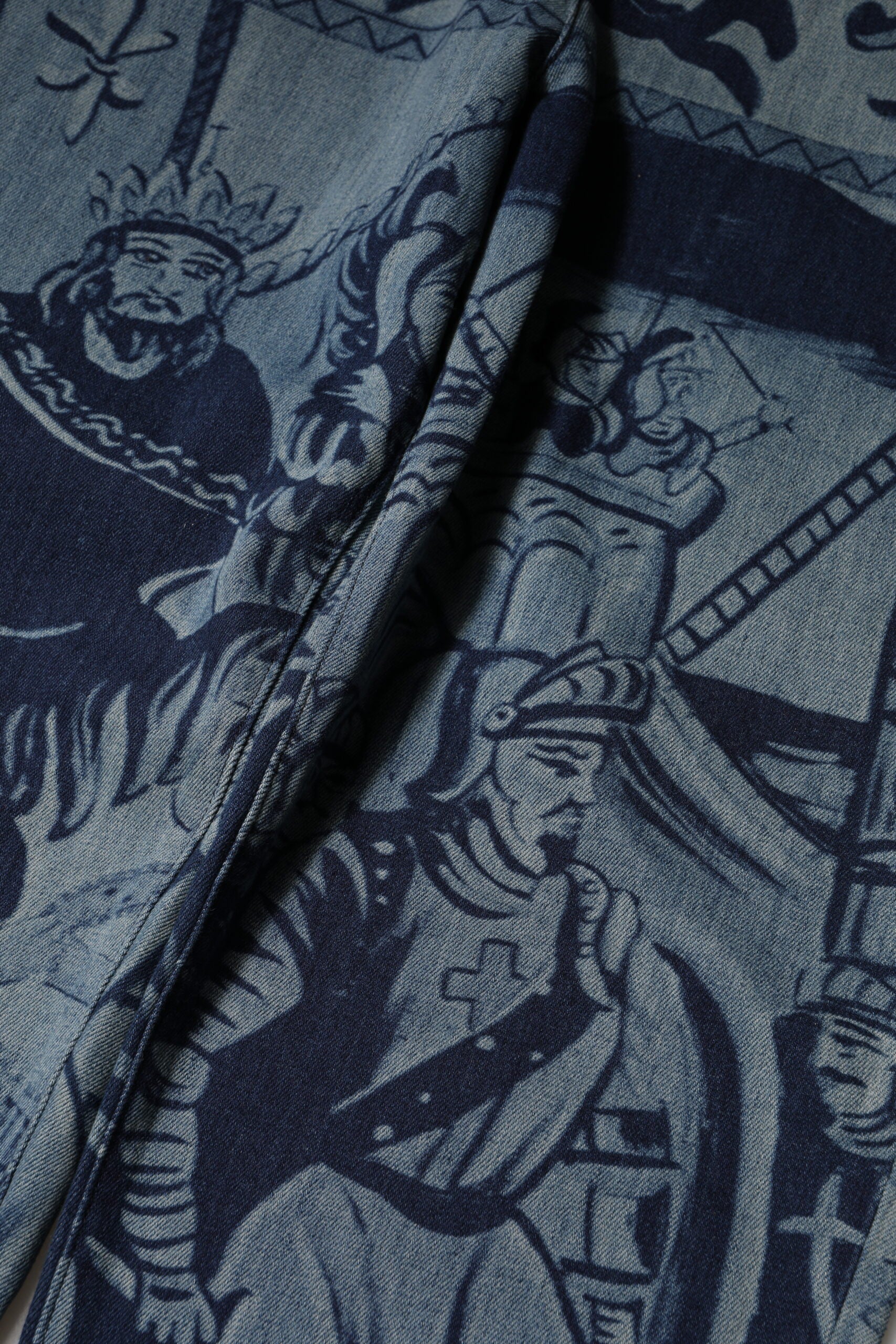 Jean en denim fuselé Dolce & Gabbana à imprimé graphique bleu