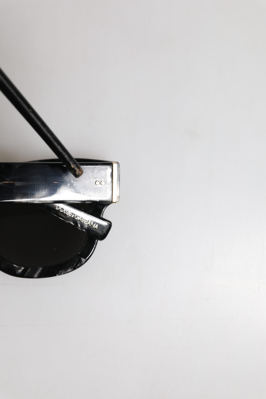 Dolce &amp; Gabbana – Domenico Shade – Sonnenbrille mit perlweißem Acetatrahmen