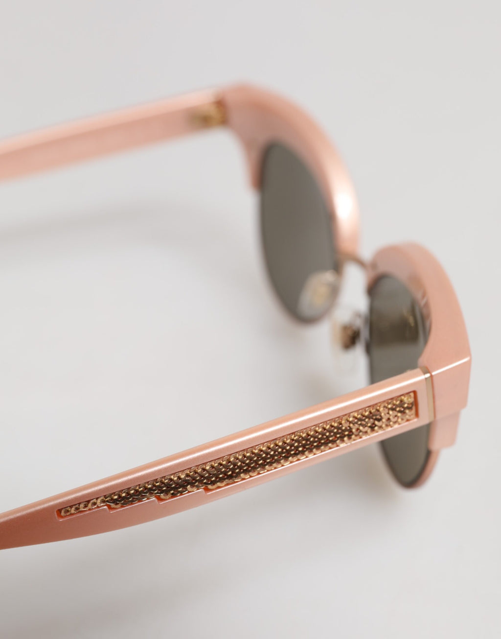 Dolce &amp; Gabbana – Verspiegelte Cat-Eye-Sonnenbrille mit Pailletten in Roségold DG6109