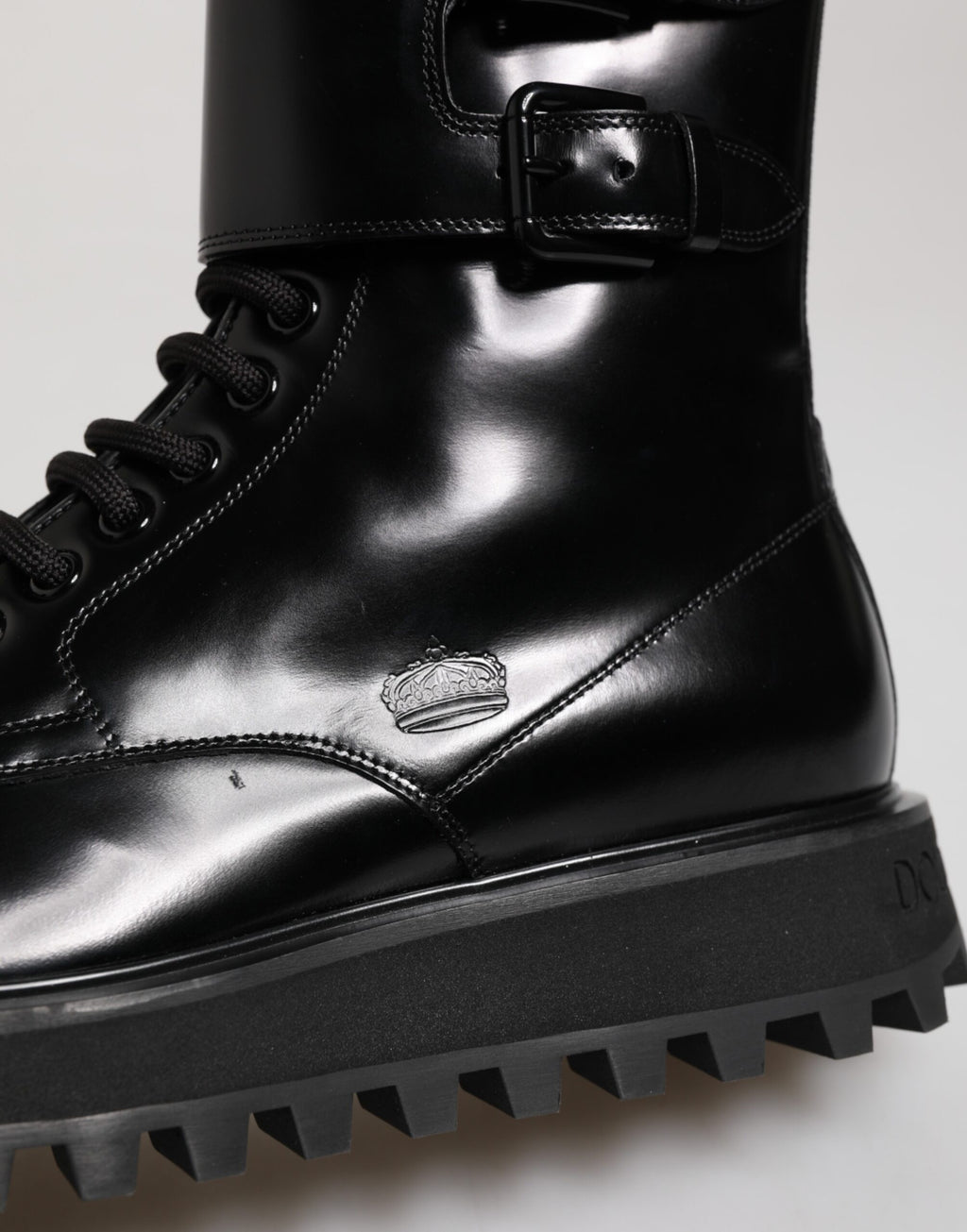 Dolce & Gabbana Schwarze Leder-Schnürstiefel, wadenhoch