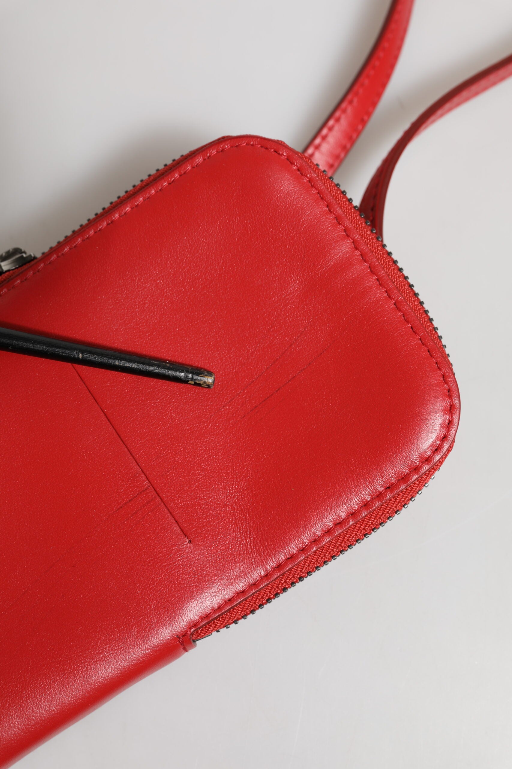 Dolce &amp; Gabbana Rote Leder-Geldbörse, Handy-Umhängetasche mit Umhängeband