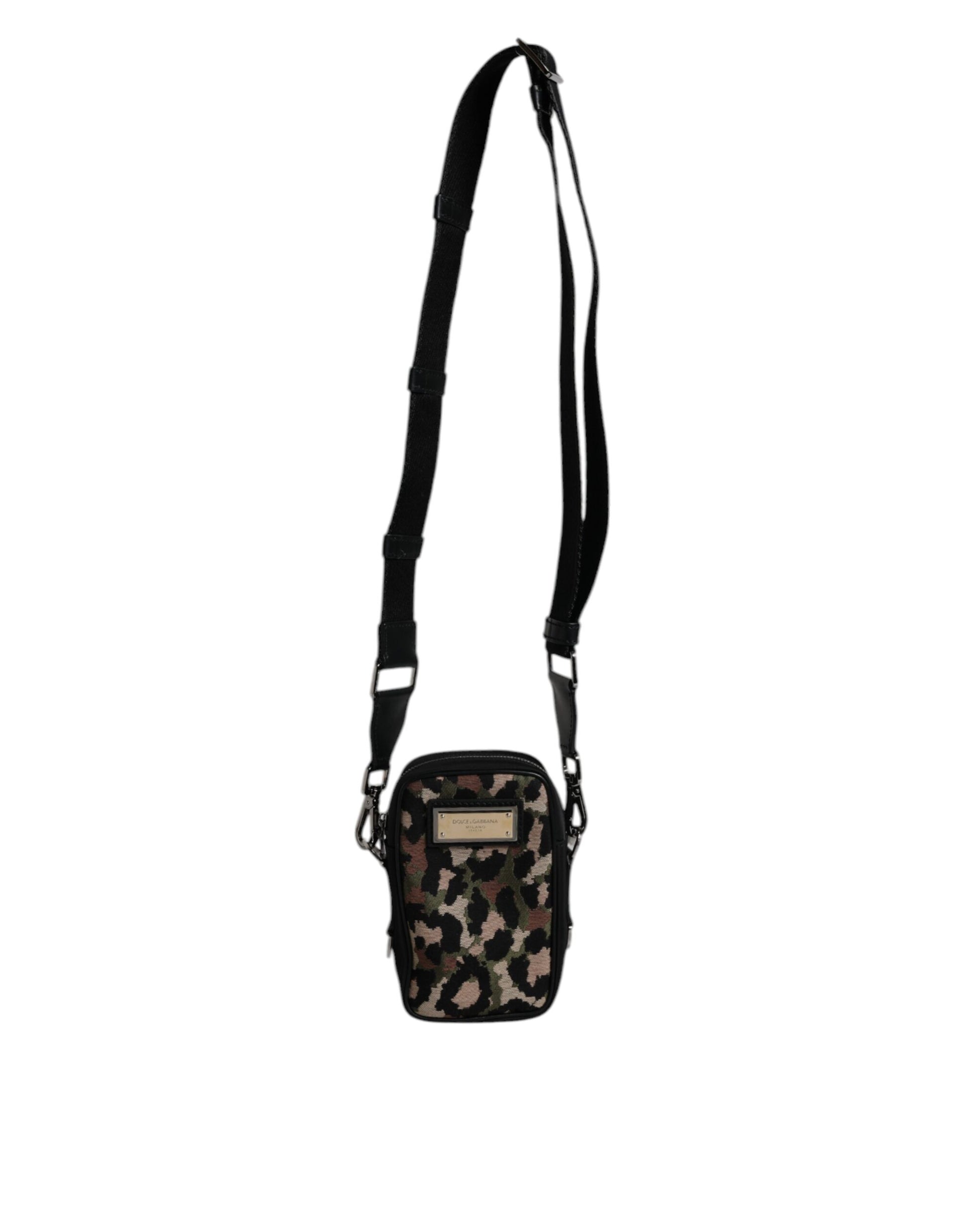 Dolce &amp; Gabbana – Mehrfarbige Umhängetasche aus Jacquard mit Leopardenmuster und Logo-Schild