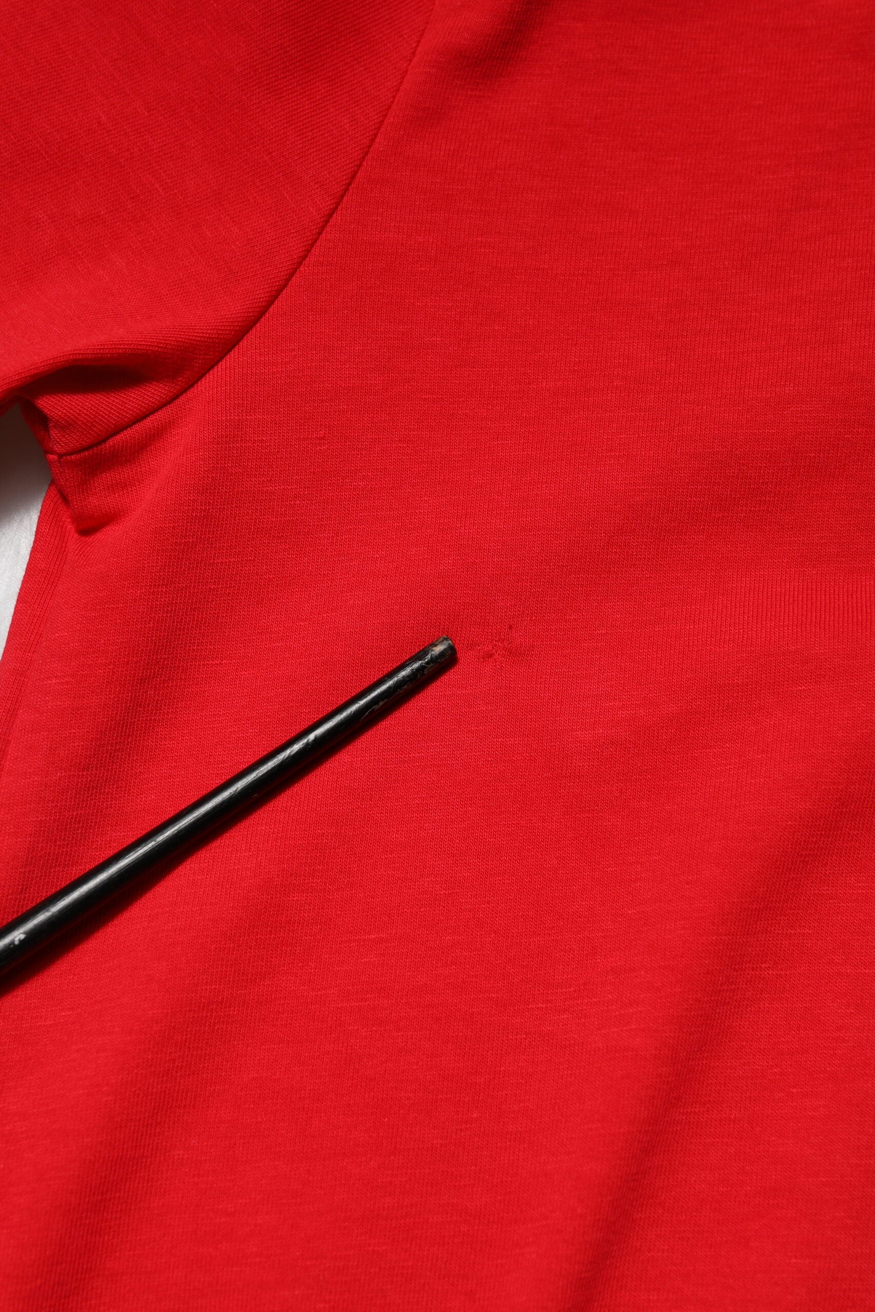 T-shirt uni rouge à manches courtes et col rond Dolce & Gabbana