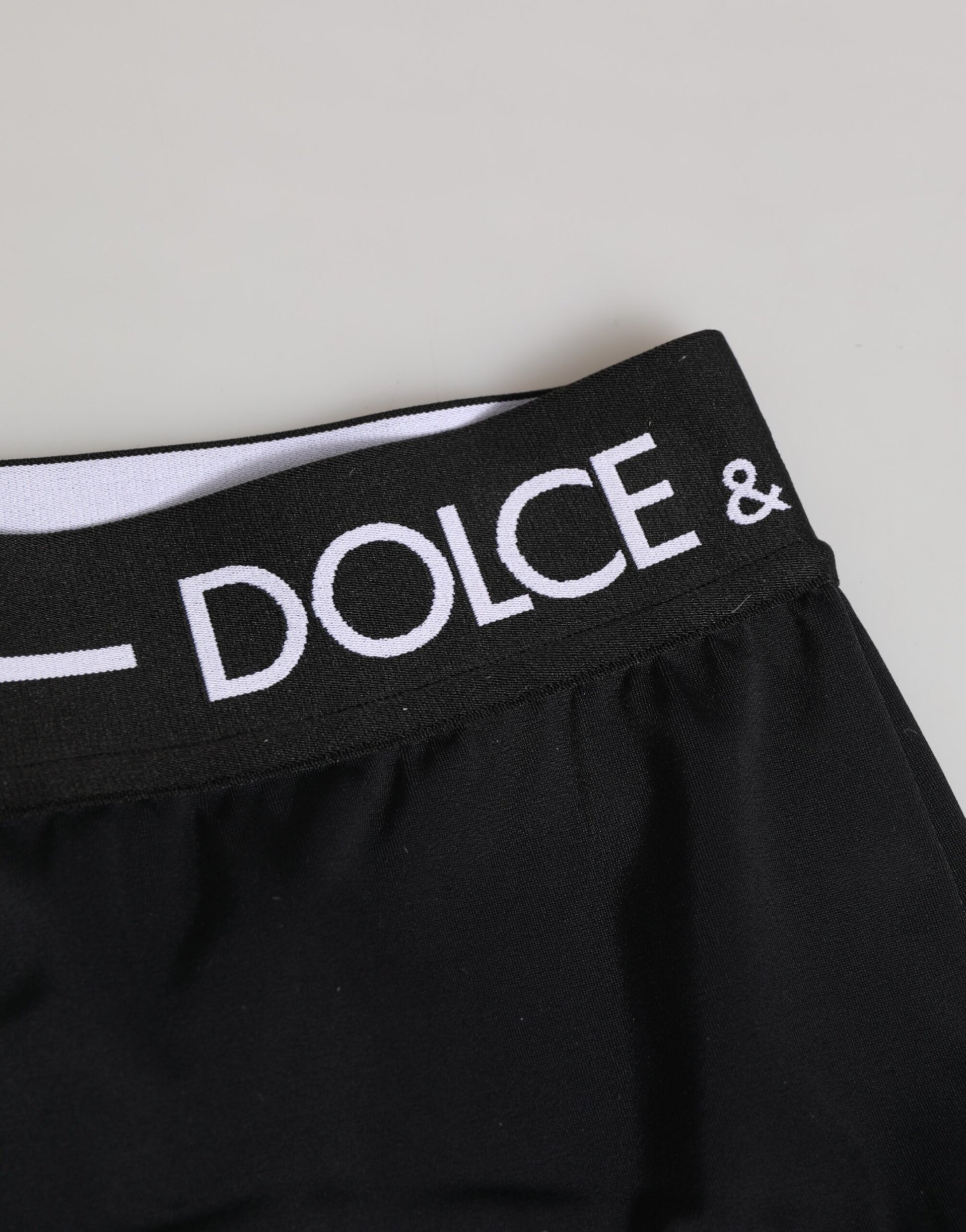 Sous-vêtement short Dolce & Gabbana en nylon noir avec logo à la ceinture