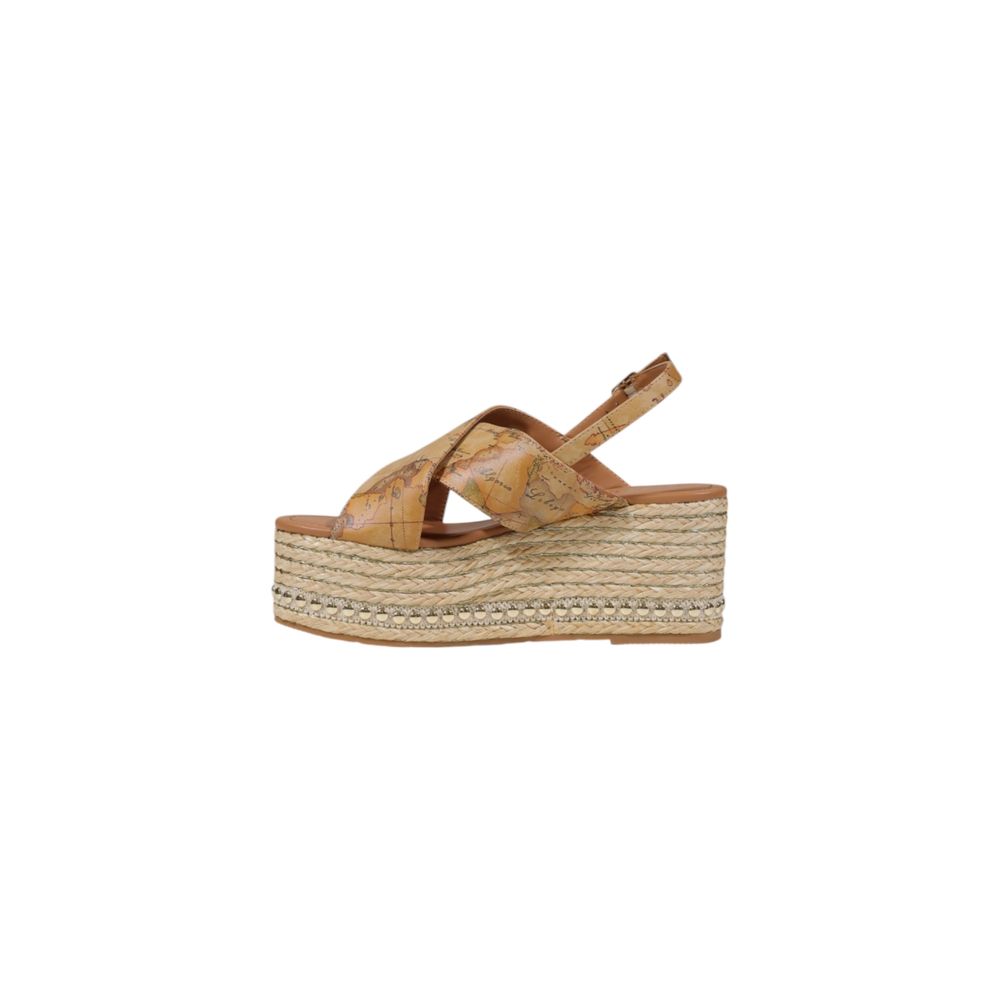 Alviero Martini Prima Classe Beige Platforms for Women detail view