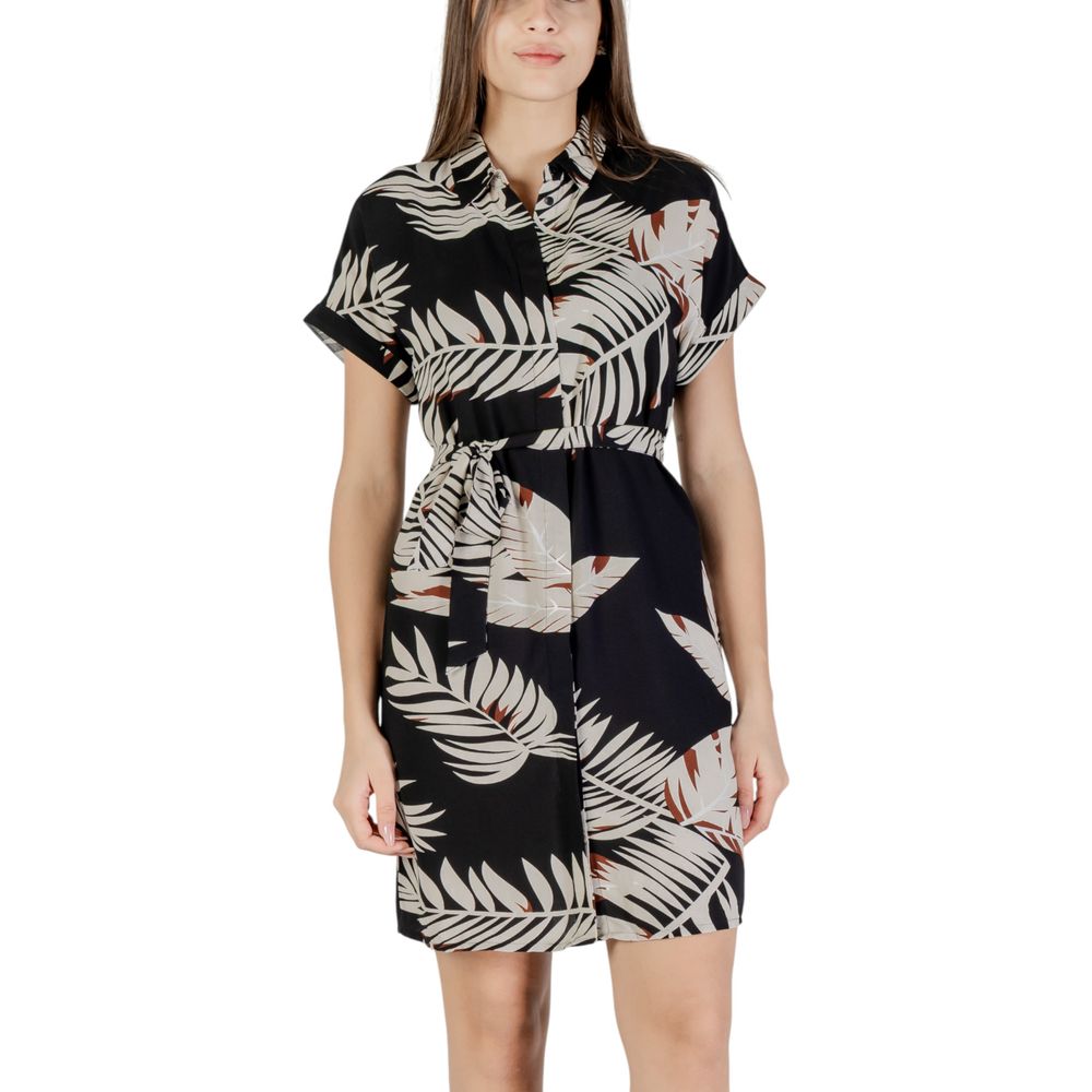 Vero Moda Beige Short for Women