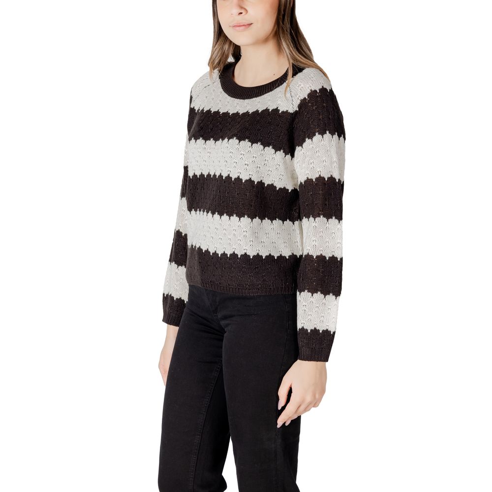 Jacqueline De Yong Black Sweatshirt for Women side view