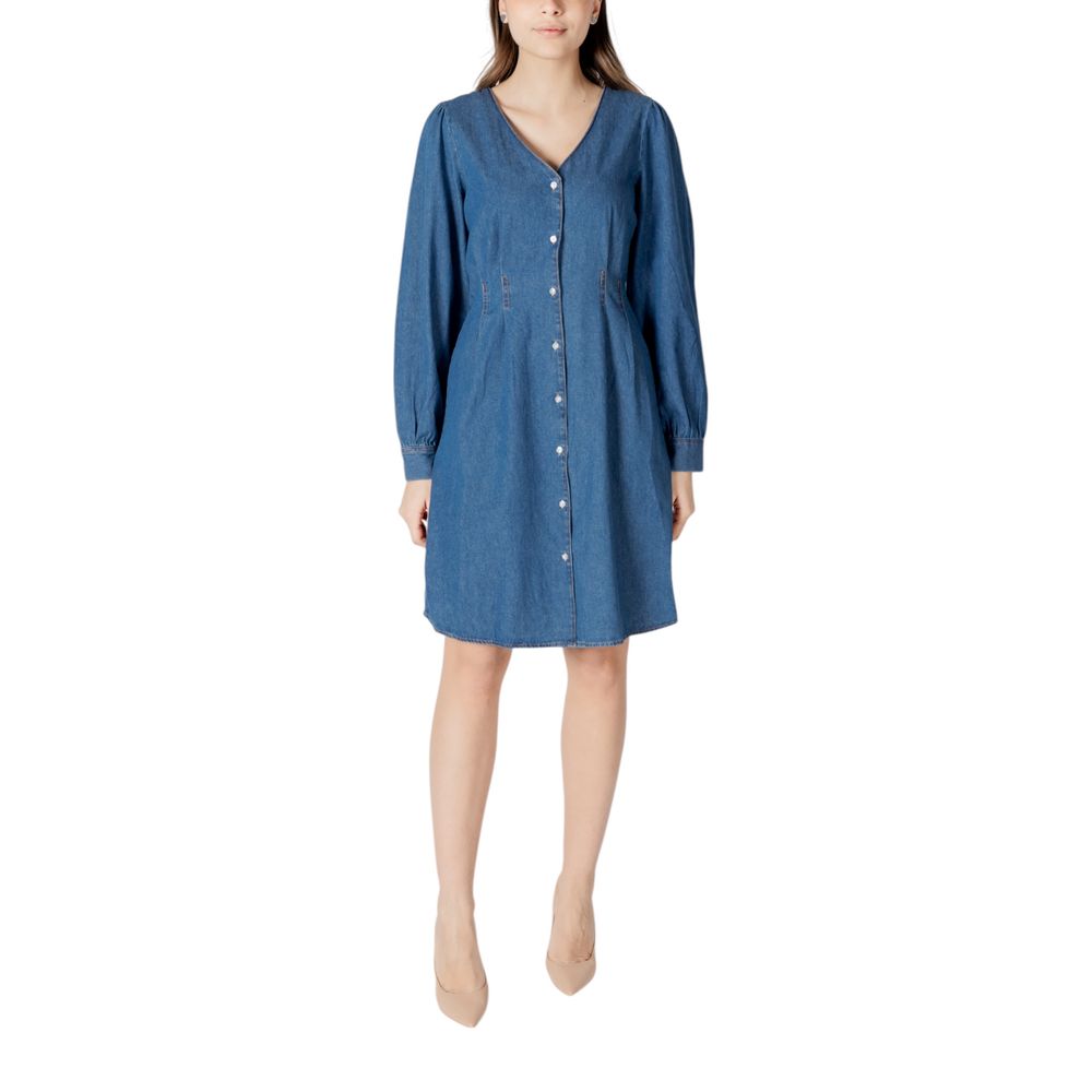 ICHI Blue Short for Women