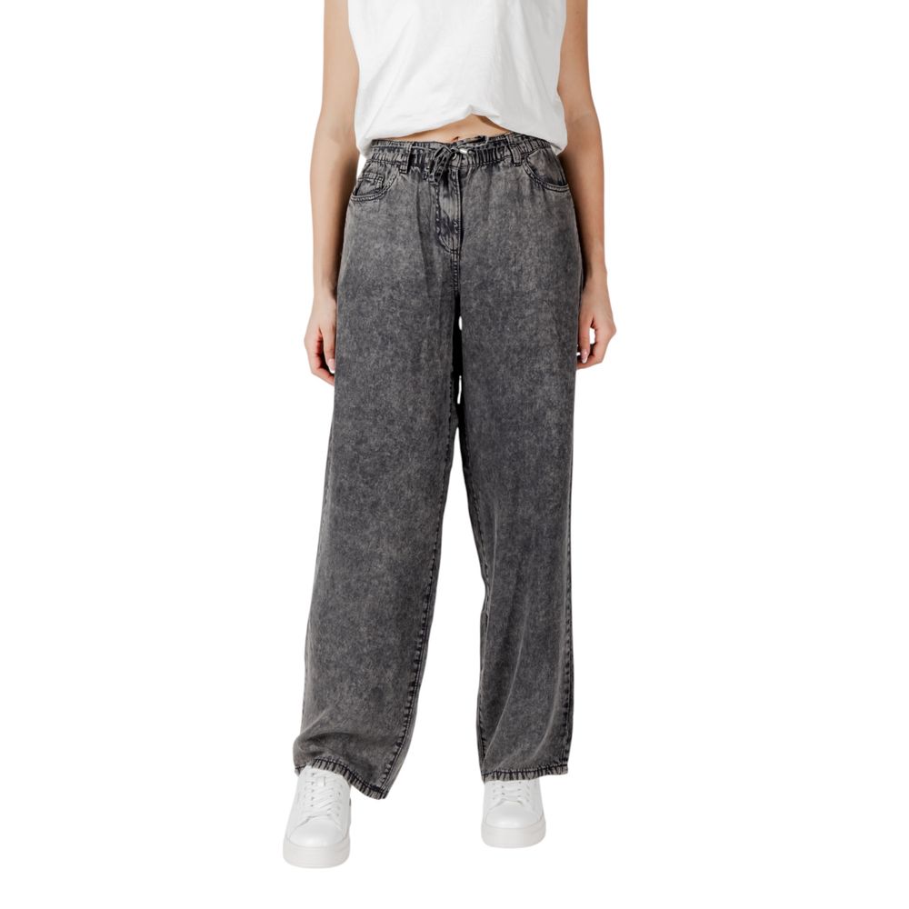 Only Black Casual Pants for Women