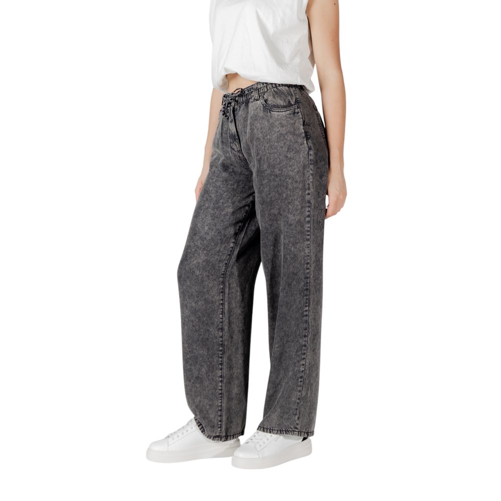 Only Black Casual Pants for Women detail view