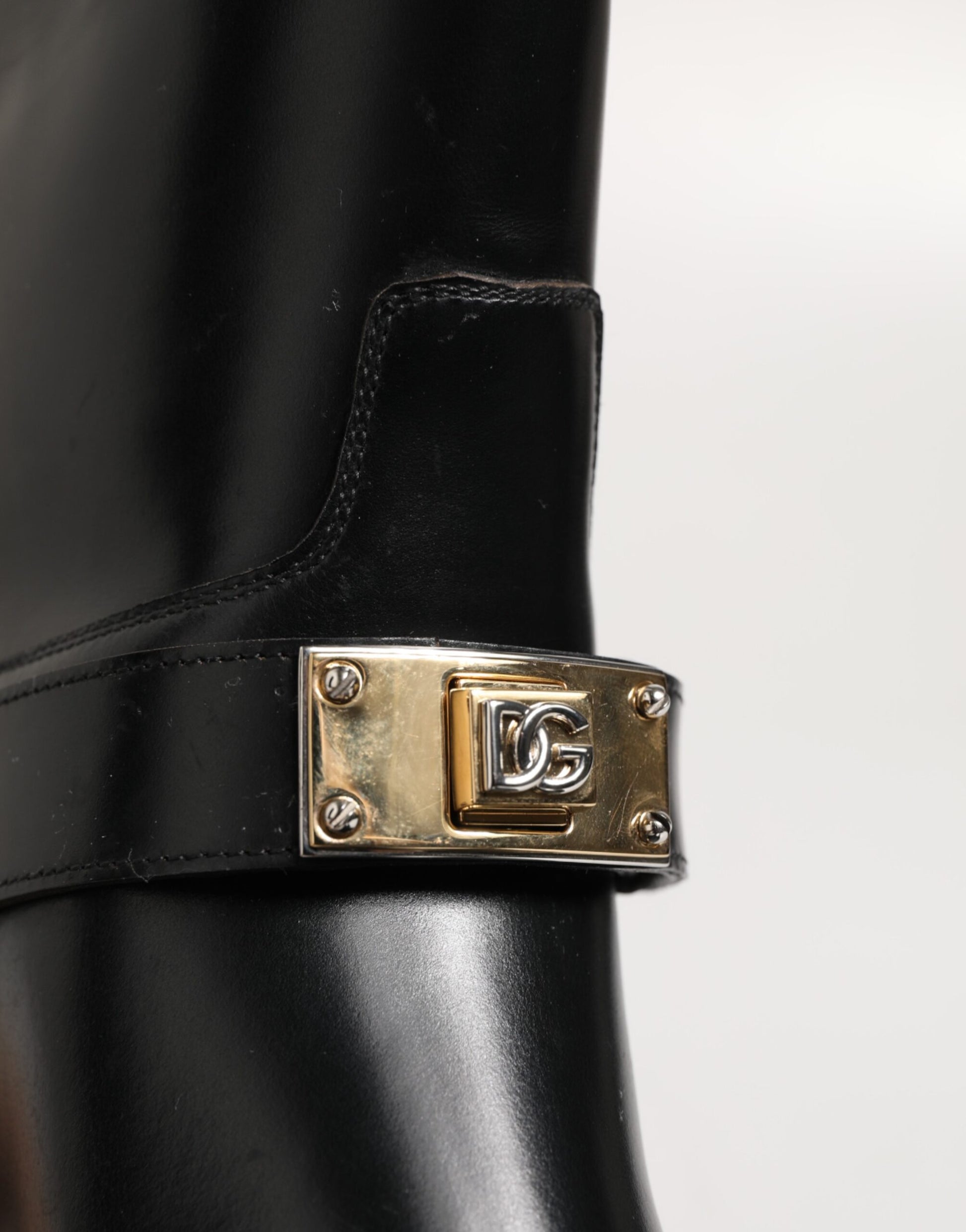 Bottes hautes Dolce & Gabbana noires avec logo et plaque