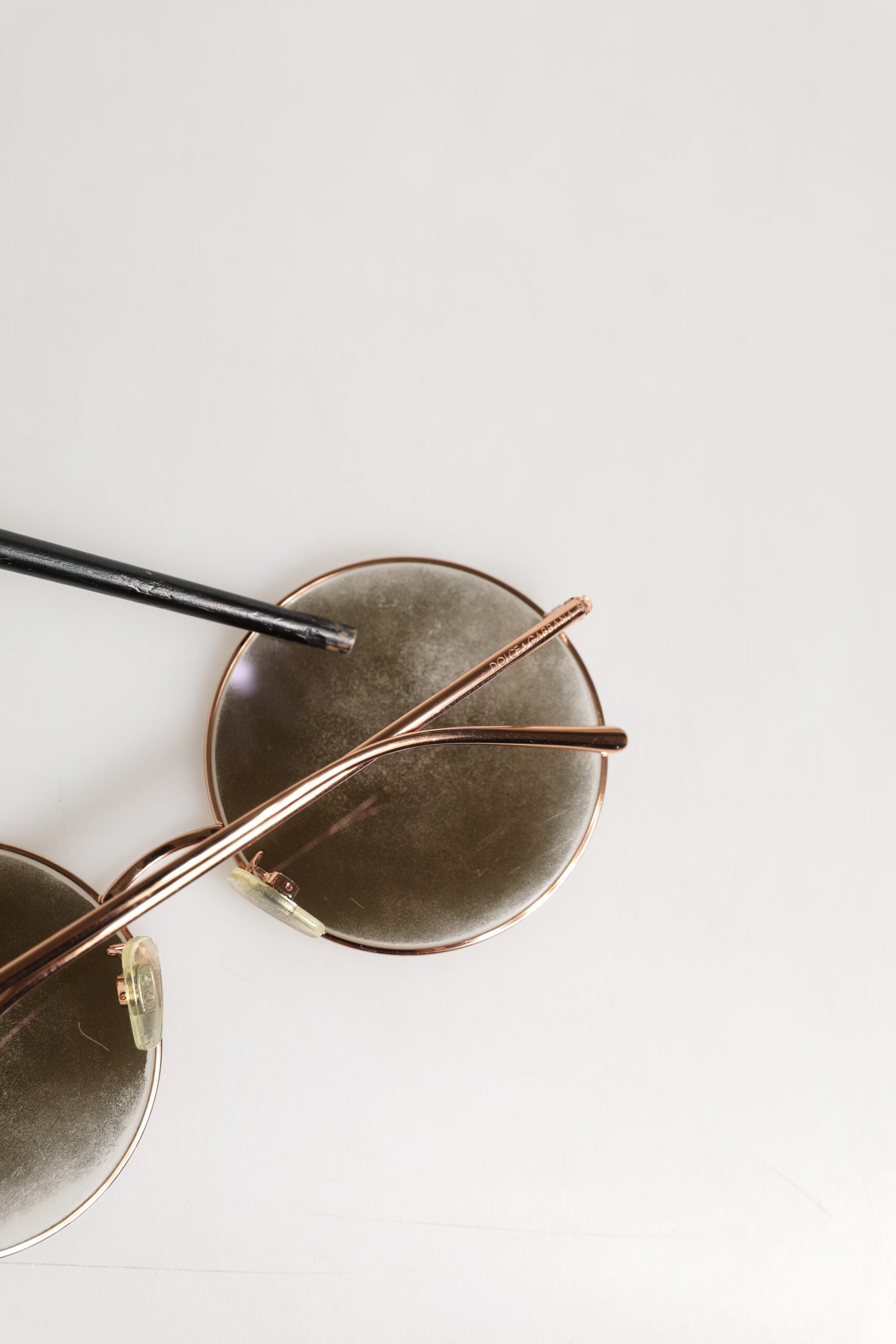 Lunettes de soleil rondes en métal doré Dolce & Gabbana DG2215K
