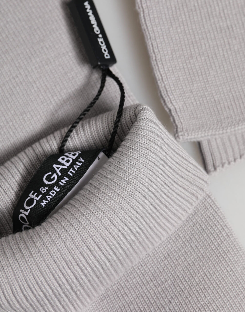 Dolce & Gabbana Grey Gloves for Men detail view