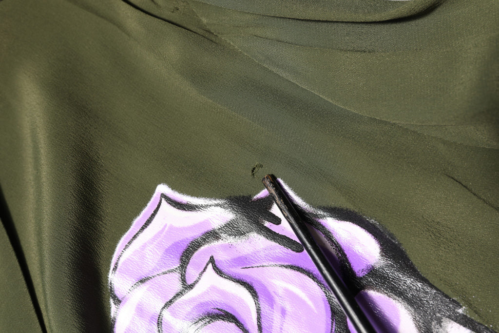 Boutique Moschino Top Green Acetate Collared Long Sleeves Floral Top