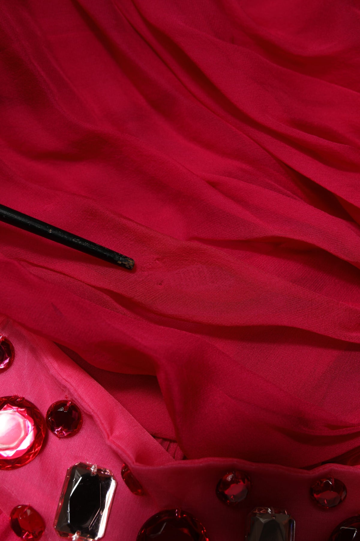 Dolce & Gabbana Rosa Seide Besticktes A-Linien Midikleid