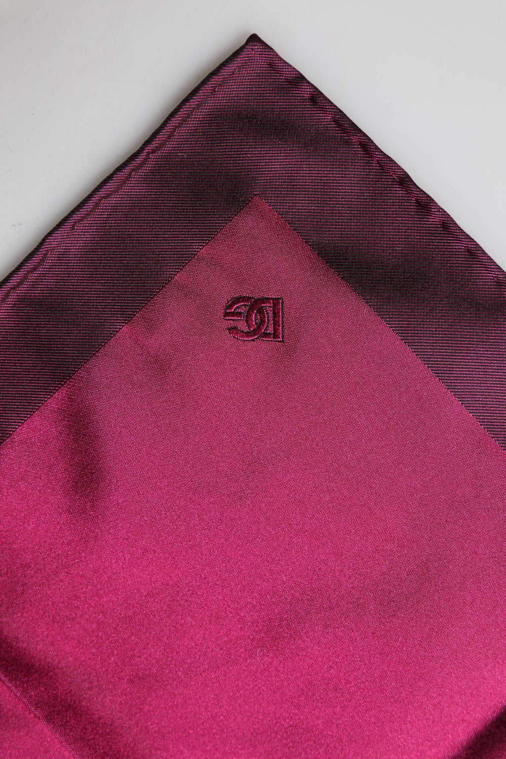 Étole carrée en soie et dentelle Dolce & Gabbana de couleur marron
